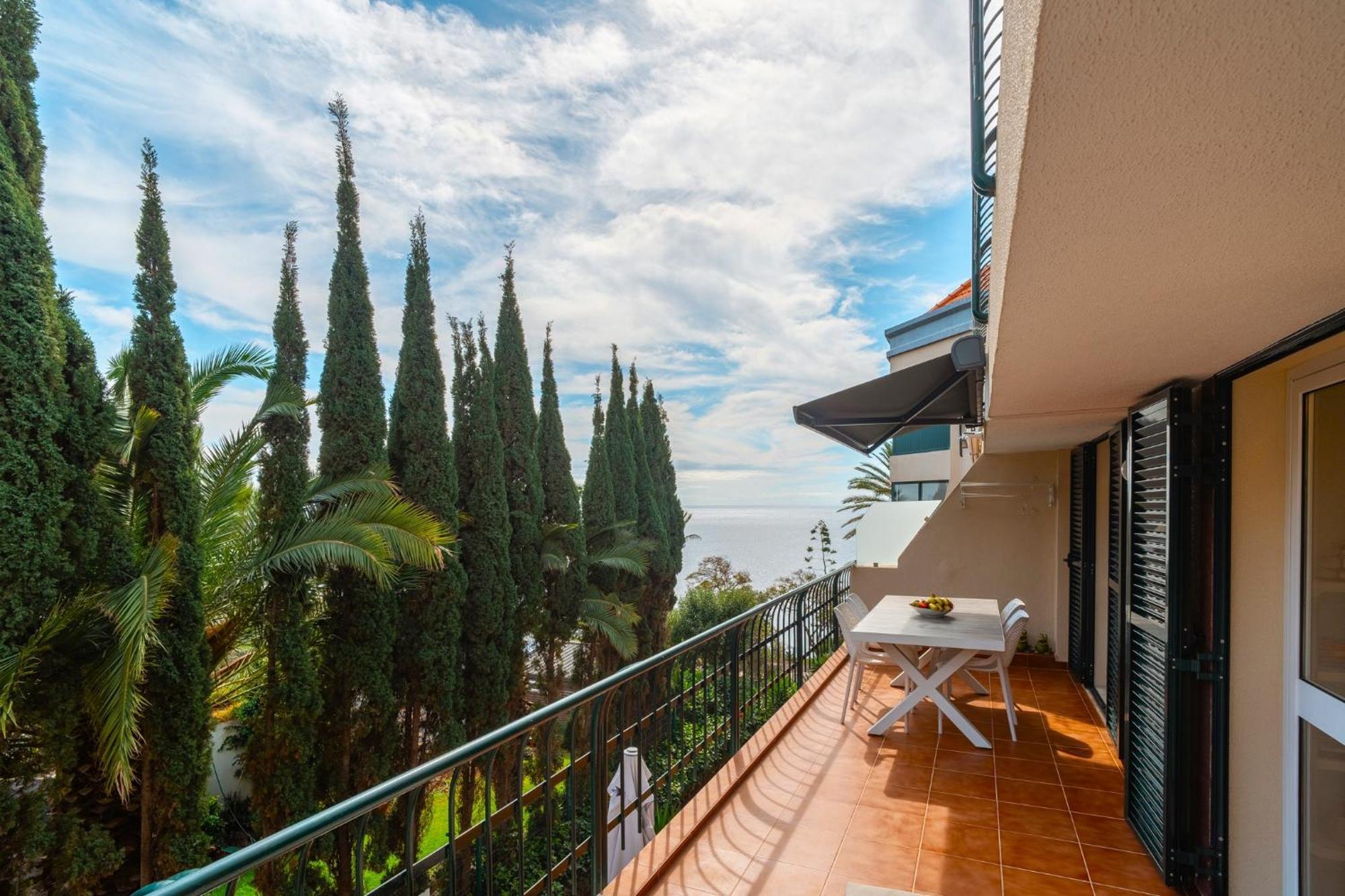 Sea View Apartamento *
